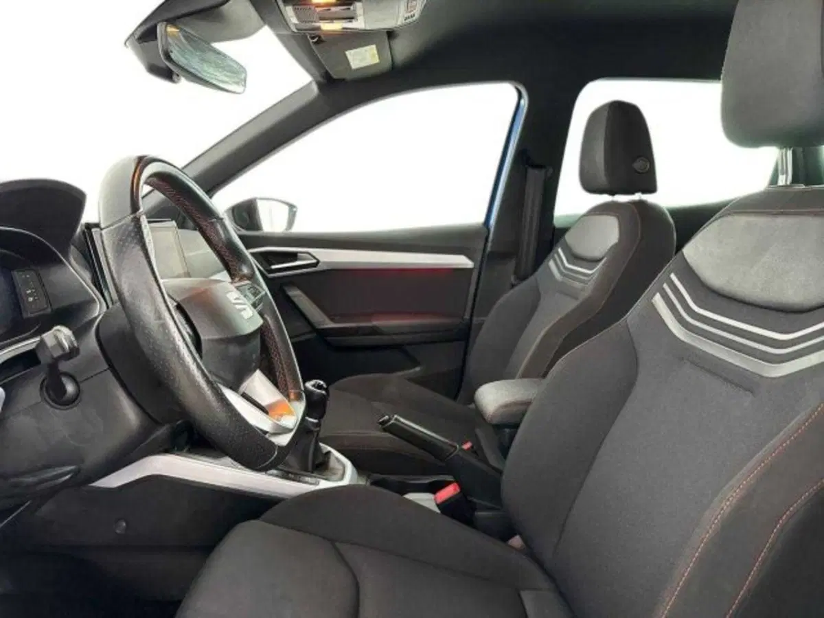 SEAT Arona usata a Bologna (12)