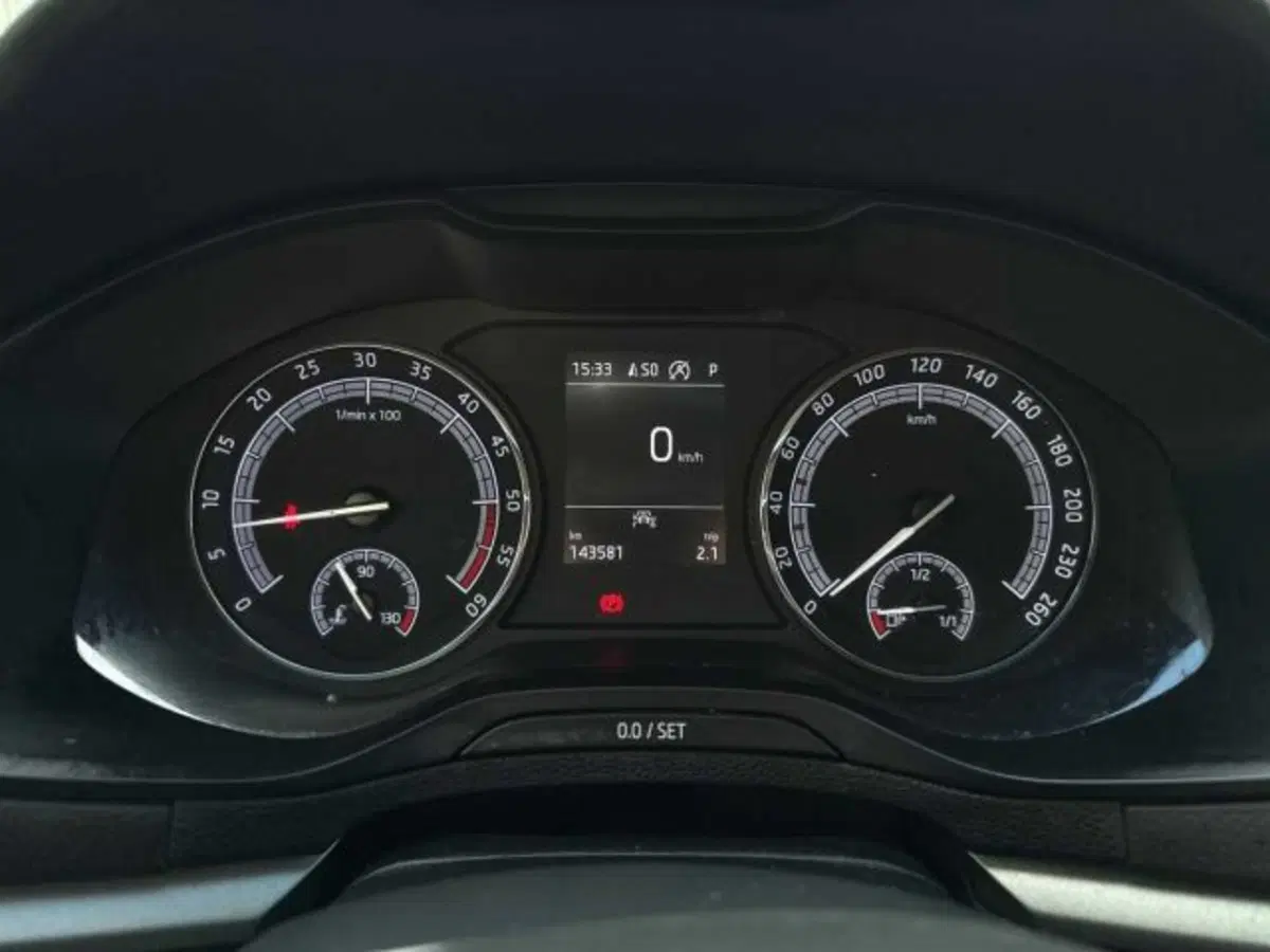 Skoda Karoq usata a Bologna (11)