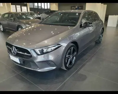 Mercedes-Benz Classe A 250 e phev Advanced auto del 2022 usata a Castenaso