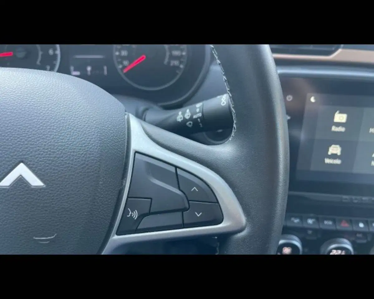 Dacia Duster usata a Bologna (13)