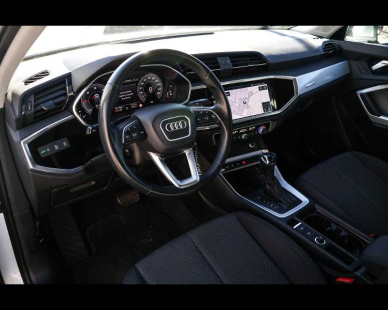 Audi Q3 Sportback usata a Bologna (14)