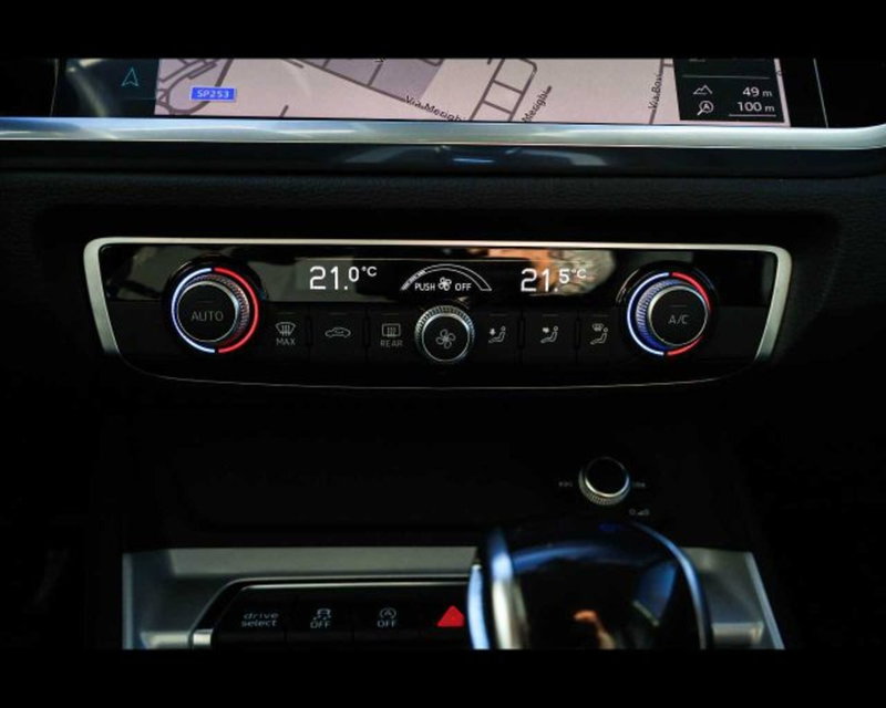 Audi Q3 Sportback usata a Bologna (18)