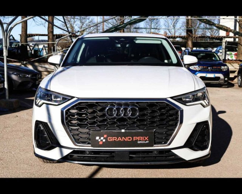 Audi Q3 Sportback usata a Bologna (2)