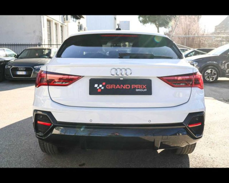 Audi Q3 Sportback usata a Bologna (4)