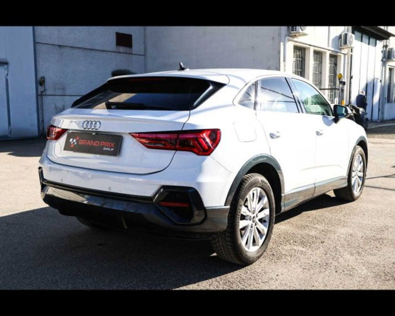 Audi Q3 Sportback usata a Bologna (5)