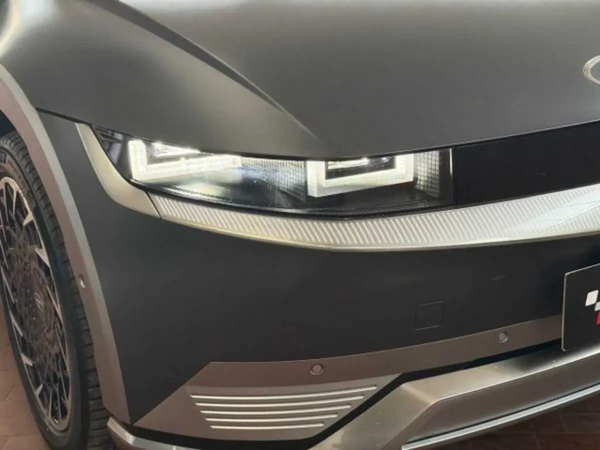 Hyundai Ioniq 5 usata a Bologna (10)
