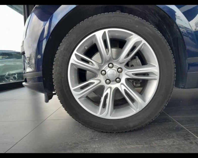 Land Rover Range Rover Velar usata a Bologna (7)