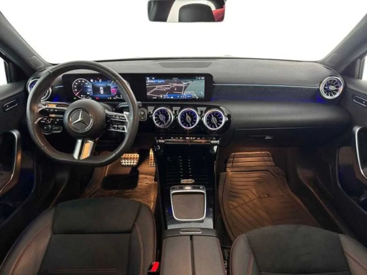 Mercedes-Benz Classe A usata a Bologna (9)