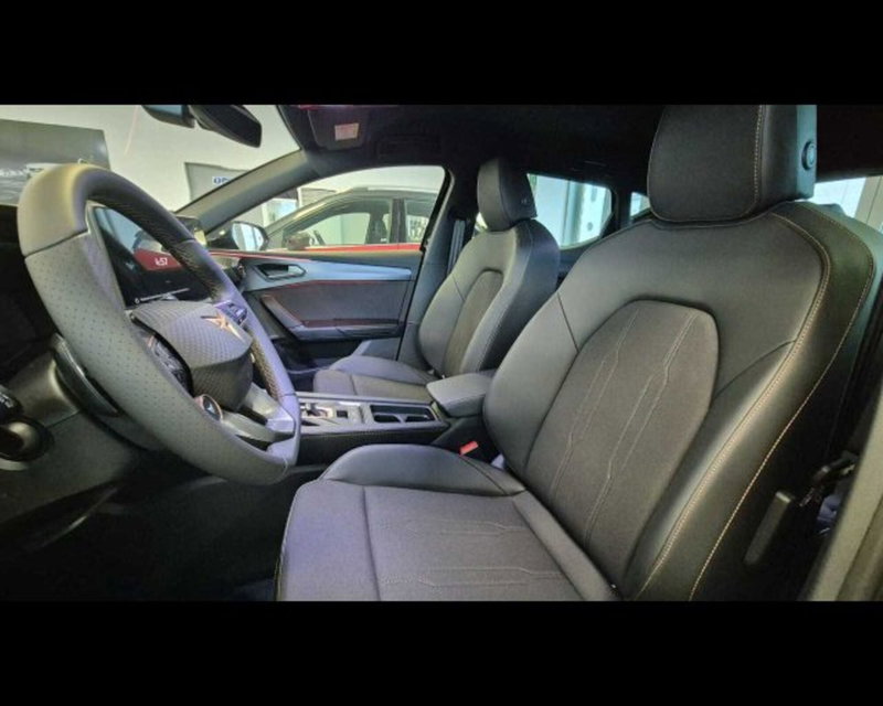 Cupra Leon nuova a Bologna (6)