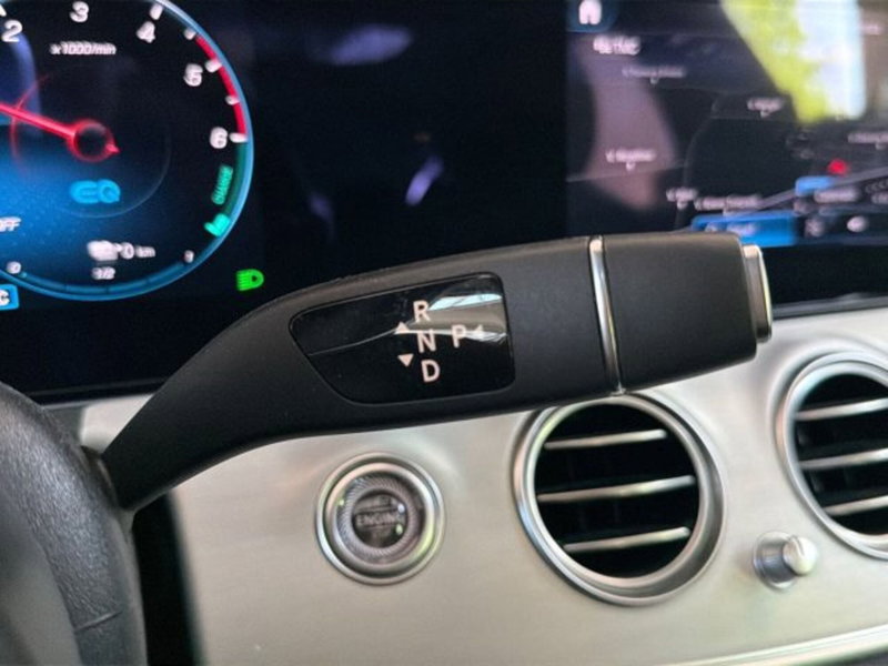 Mercedes-Benz Classe E Station Wagon usata a Bologna (17)