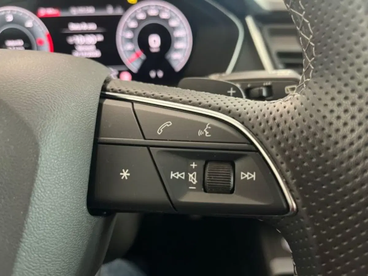 Audi Q5 Sportback usata a Bologna (16)