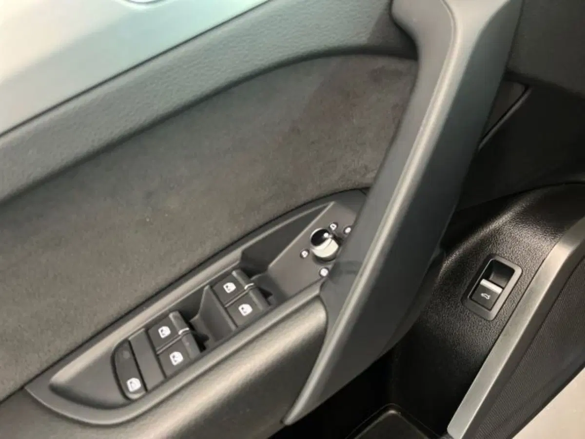 Audi Q5 Sportback usata a Bologna (17)