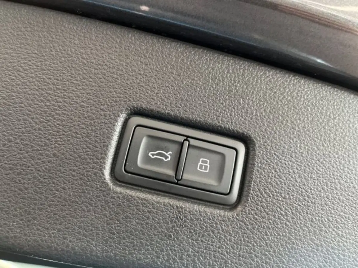 Audi Q5 Sportback usata a Bologna (19)