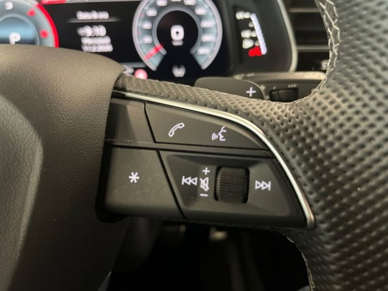 Audi Q8 usata a Bologna (17)