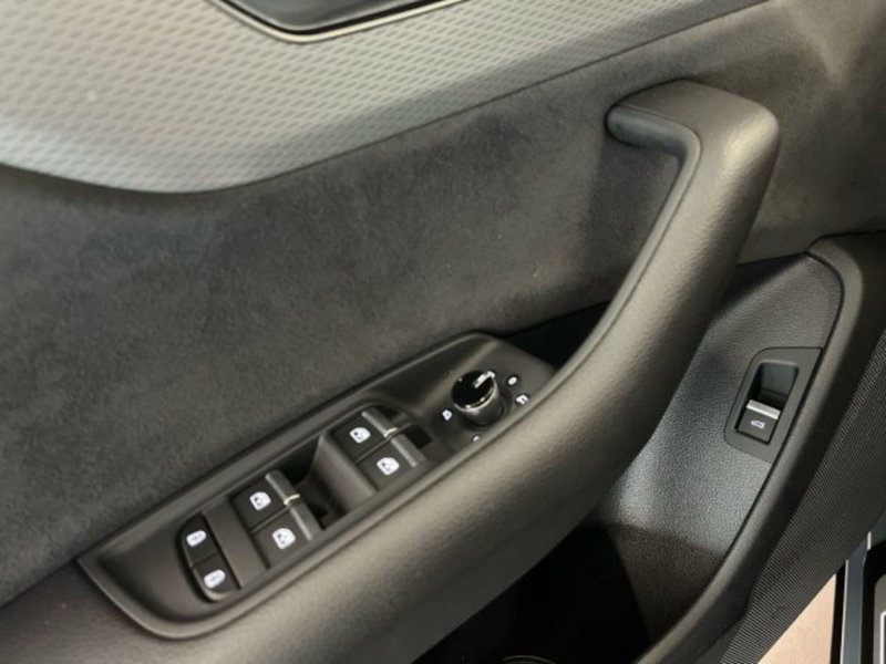 Audi Q8 usata a Bologna (18)