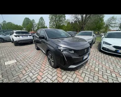 Peugeot 3008 BlueHDi 130 S&amp;S EAT8 Allure Pack del 2022 usata a Castenaso