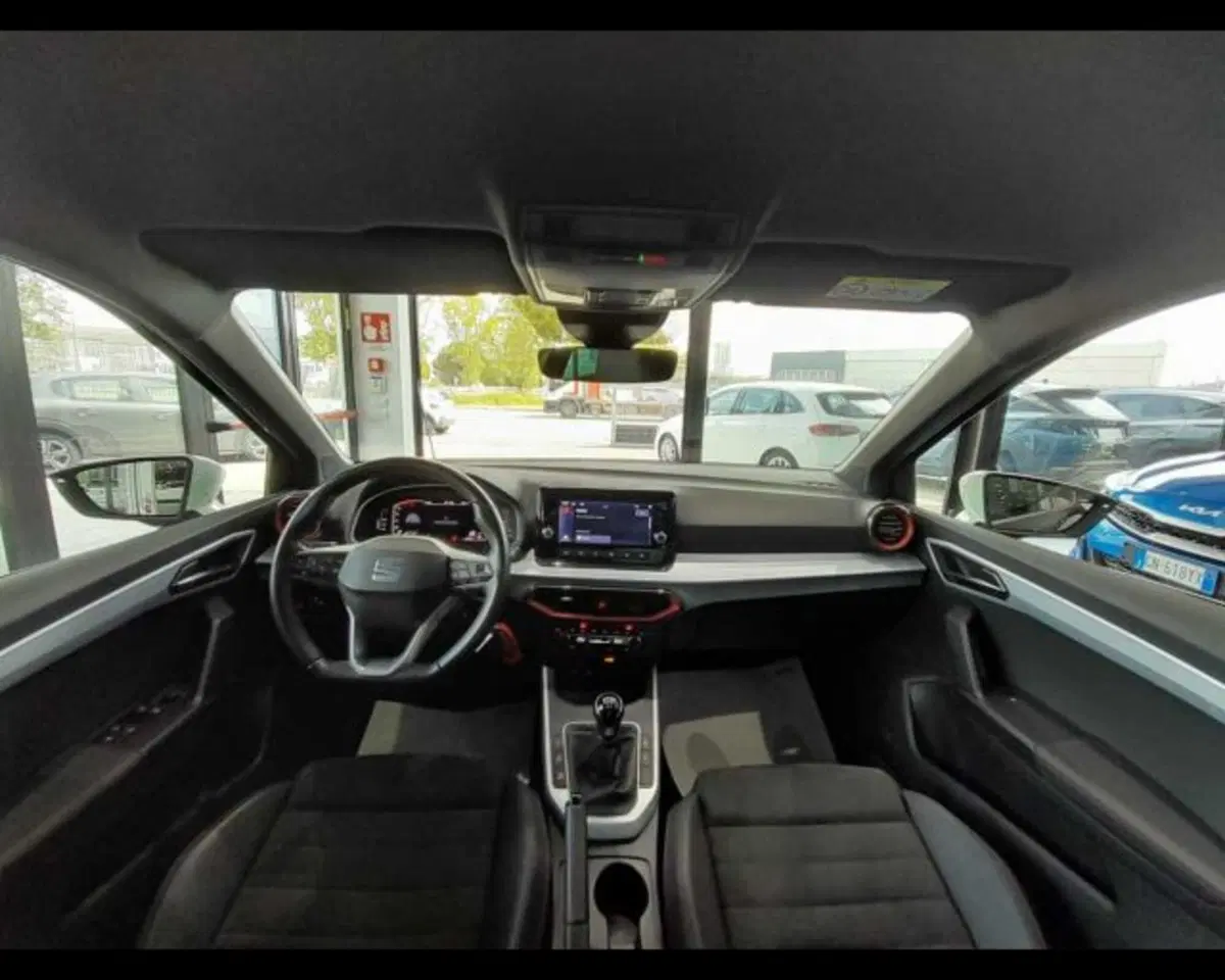 SEAT Arona usata a Bologna (14)