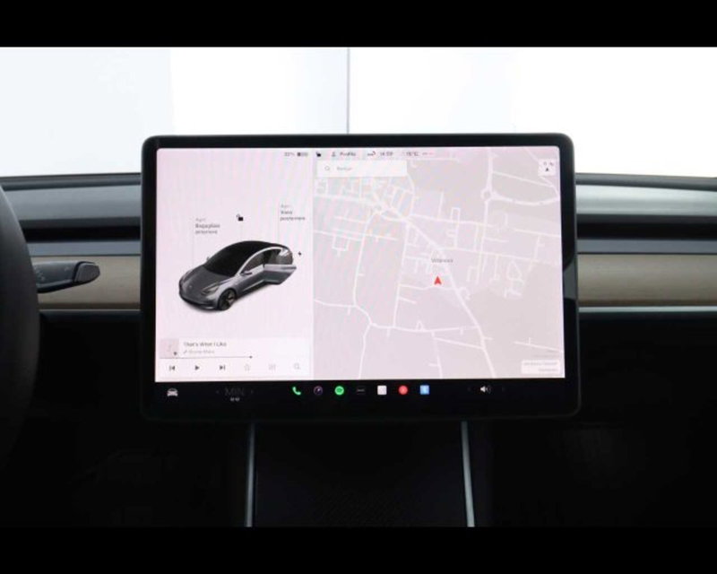 Tesla Model 3 usata a Bologna (12)
