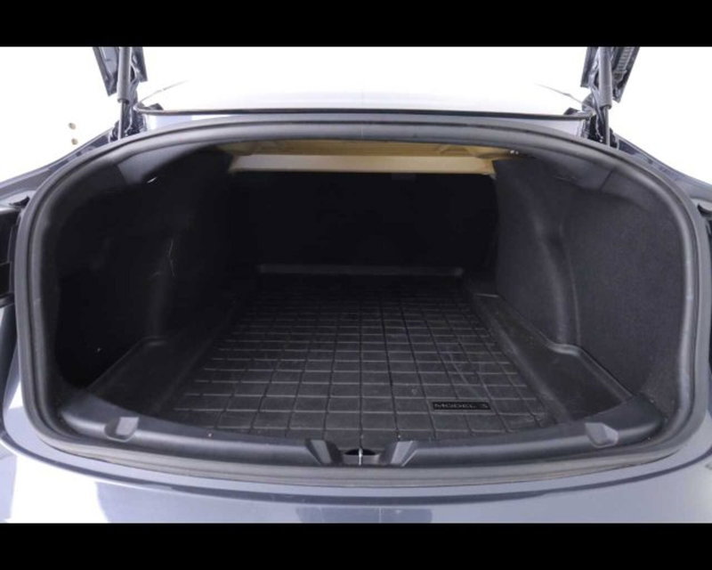 Tesla Model 3 usata a Bologna (15)