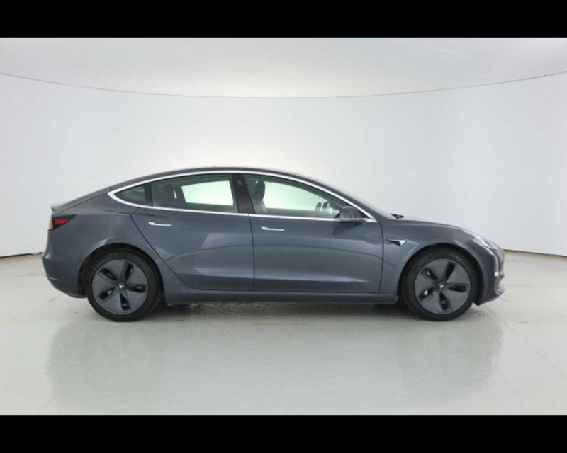 Tesla Model 3 usata a Bologna (7)