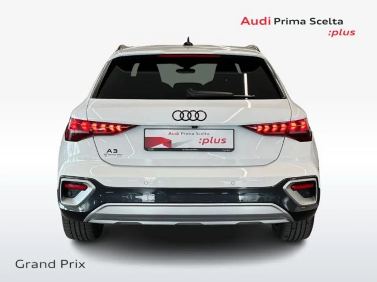 Audi A3 Sedan usata a Bologna (5)