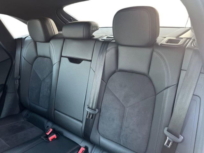 Porsche Macan usata a Bologna (13)