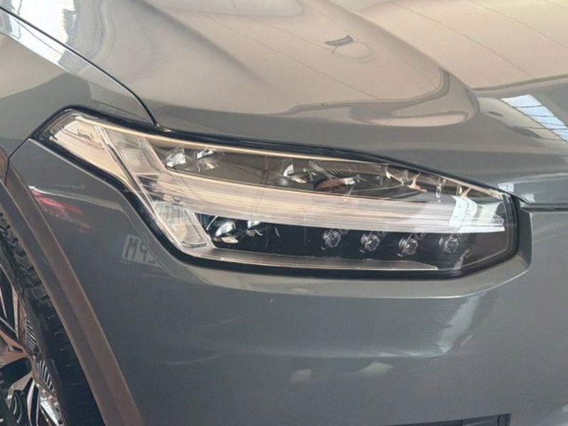 Volvo XC90 usata a Bologna (7)