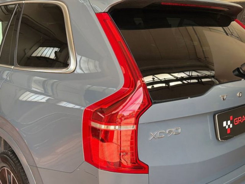 Volvo XC90 usata a Bologna (8)