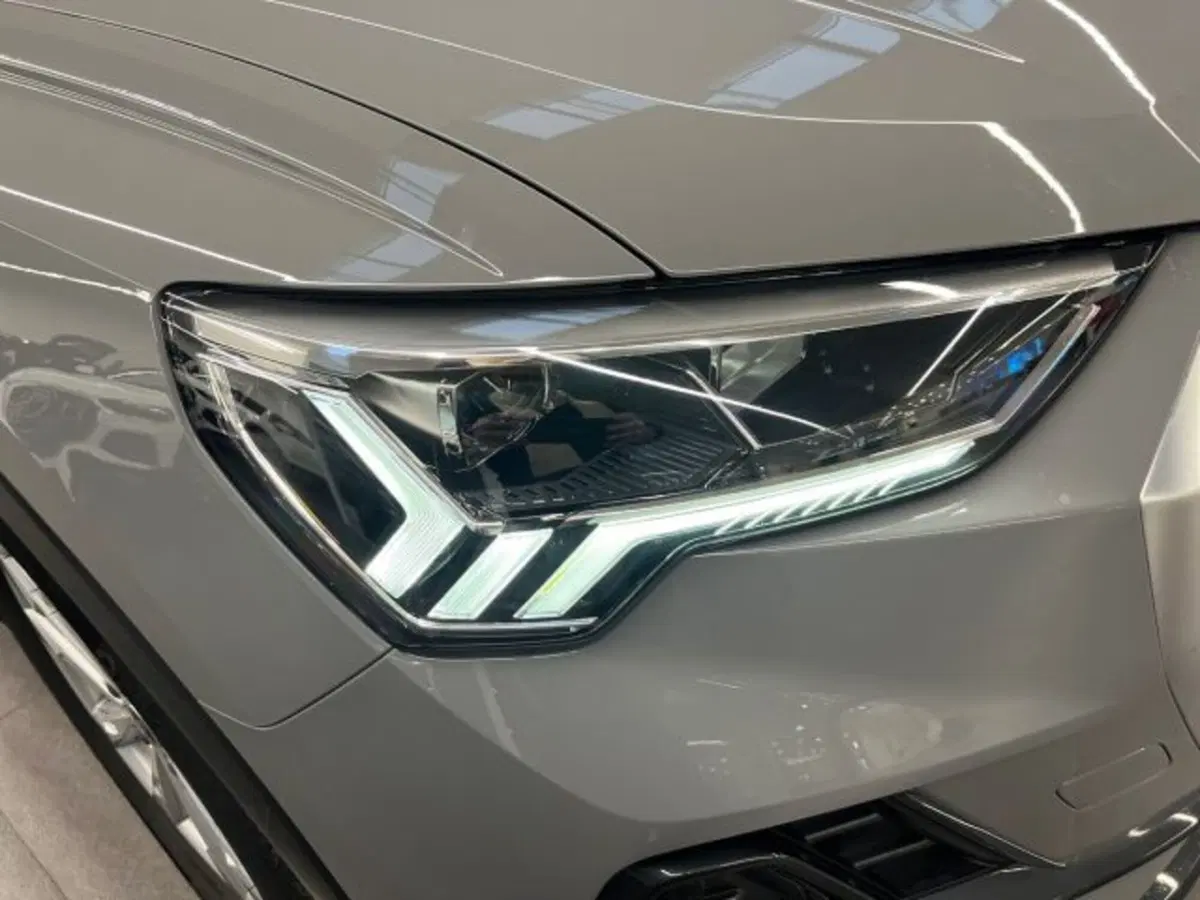 Audi Q3 Sportback usata a Bologna (7)