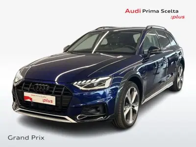 Audi A4 Allroad 40 TDI 190 CV S tronic Identity Contrast del 2024 usata a Castenaso