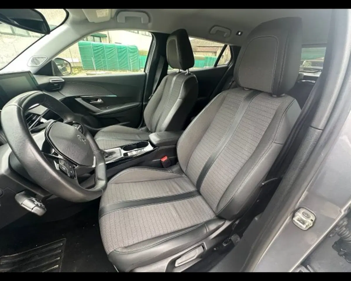 Peugeot 2008 usata a Bologna (7)