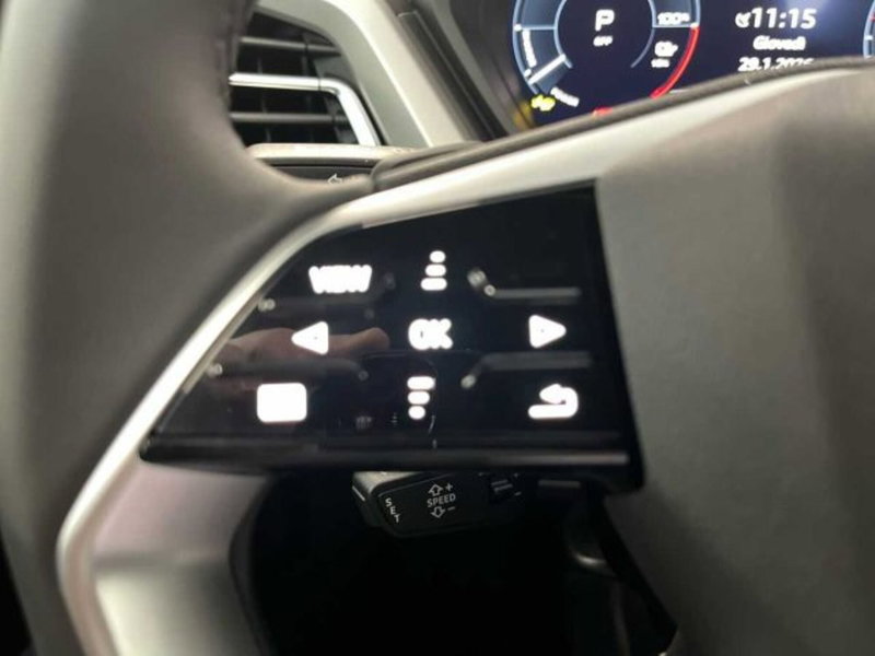 Audi Q4 Sportback nuova a Bologna (15)