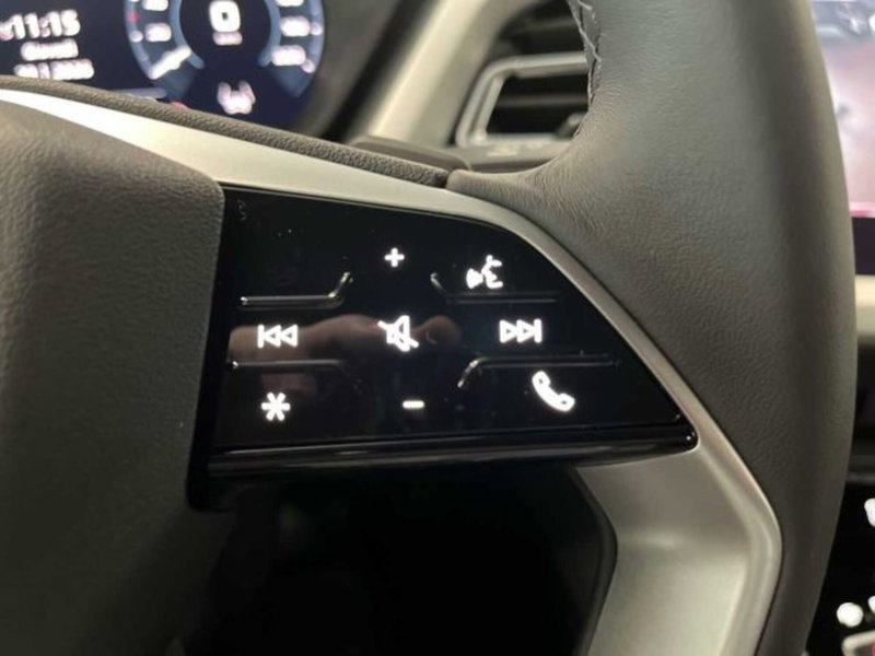 Audi Q4 Sportback nuova a Bologna (16)