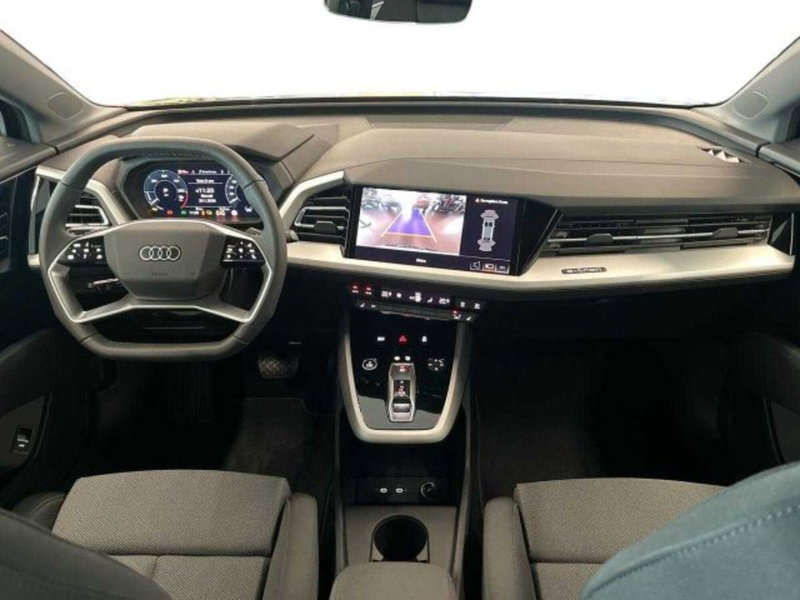 Audi Q4 Sportback nuova a Bologna (9)