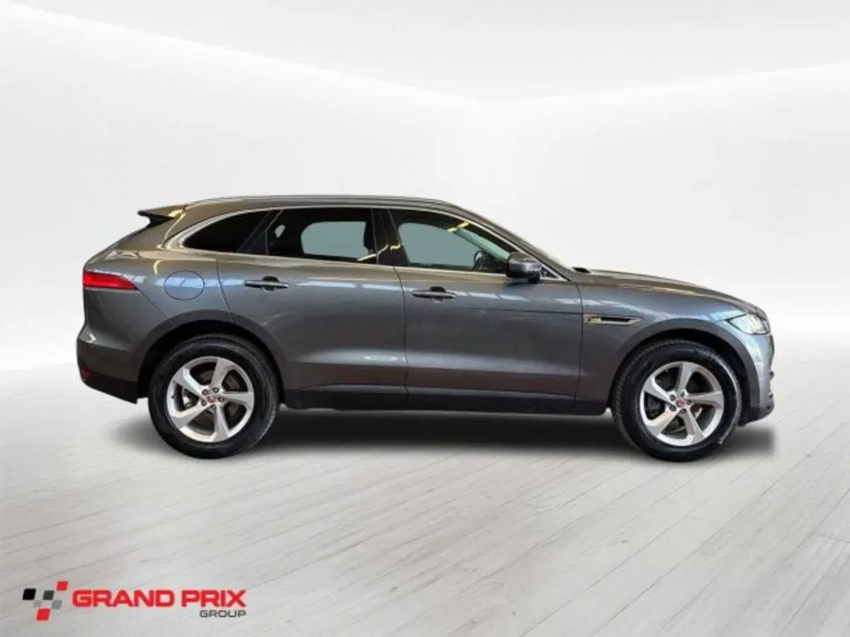 Jaguar F-Pace usata a Bologna (4)