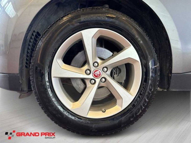 Jaguar F-Pace usata a Bologna (6)