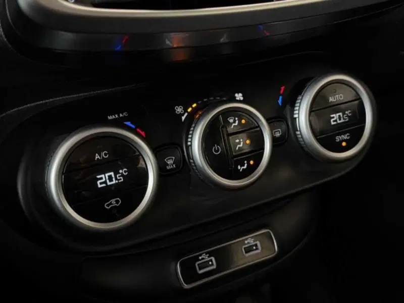 Fiat 500X usata a Bologna (17)