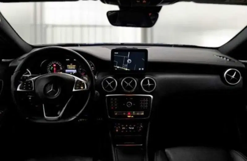 Mercedes-Benz Classe A usata a Bologna (3)