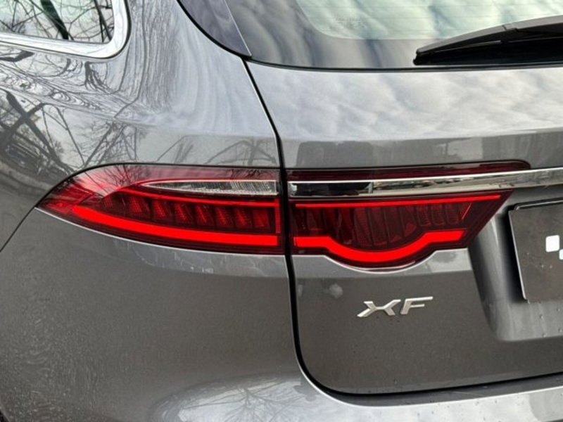 Jaguar XF Sportbrake usata a Bologna (8)