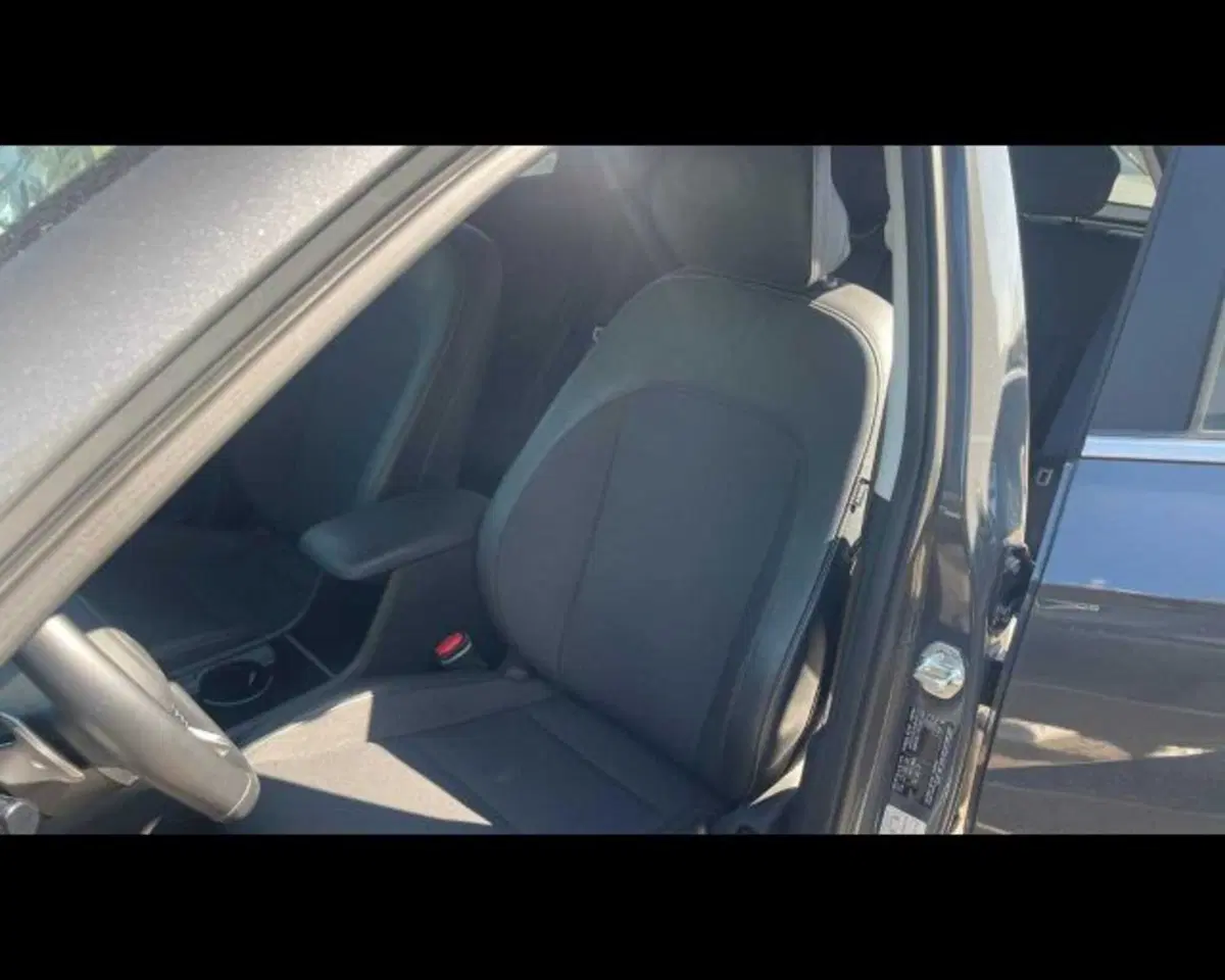 Hyundai Kona usata a Bologna (8)
