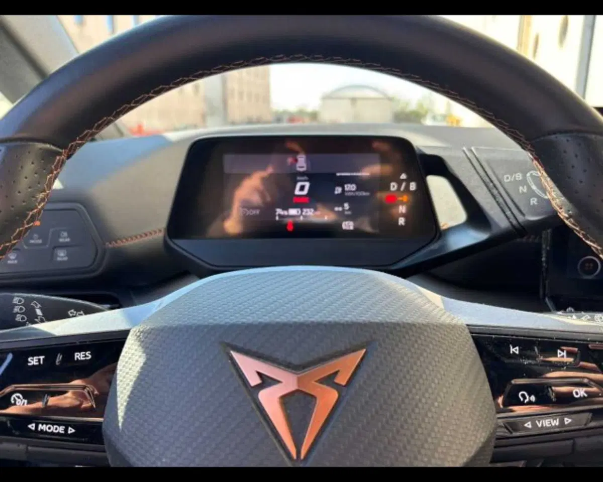 Cupra Born usata a Bologna (7)