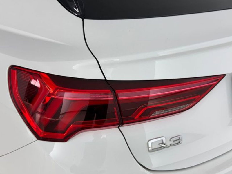 Audi Q3 Sportback usata a Bologna (8)