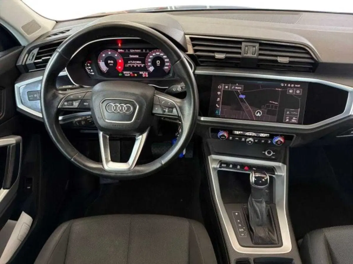 Audi Q3 Sportback usata a Bologna (10)