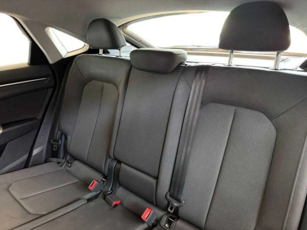 Audi Q3 Sportback usata a Bologna (13)