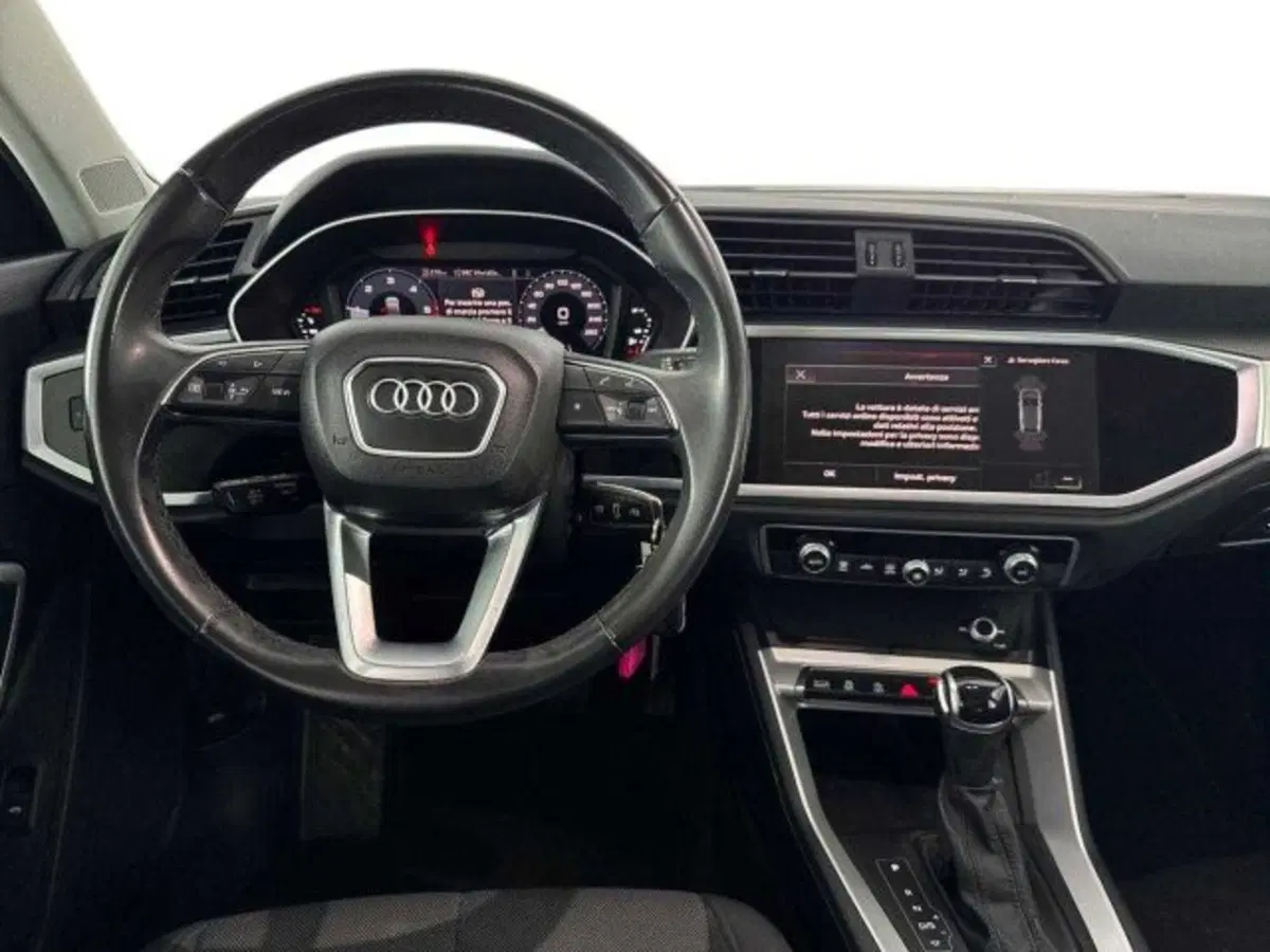 Audi Q3 Sportback usata a Bologna (10)
