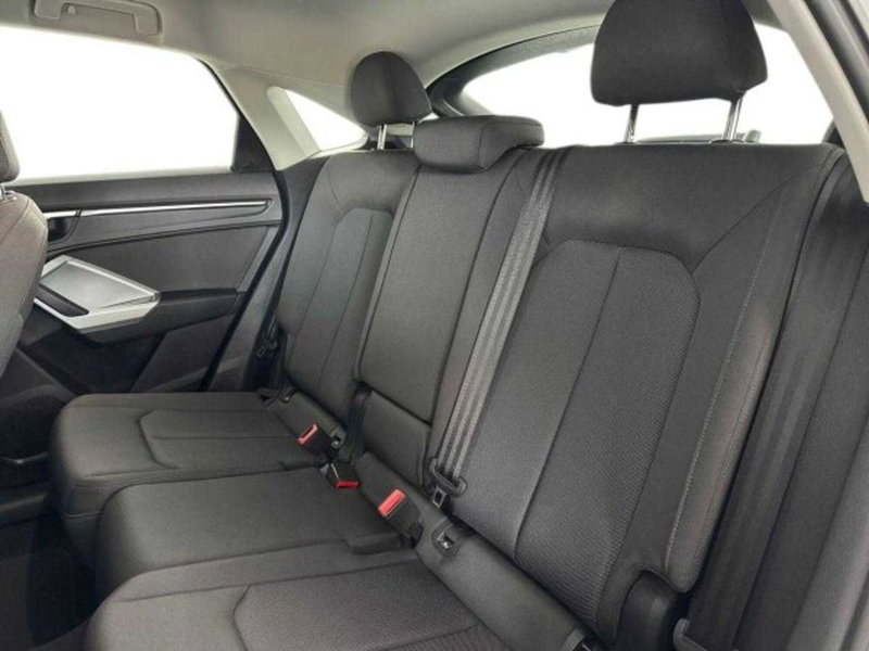 Audi Q3 Sportback usata a Bologna (13)