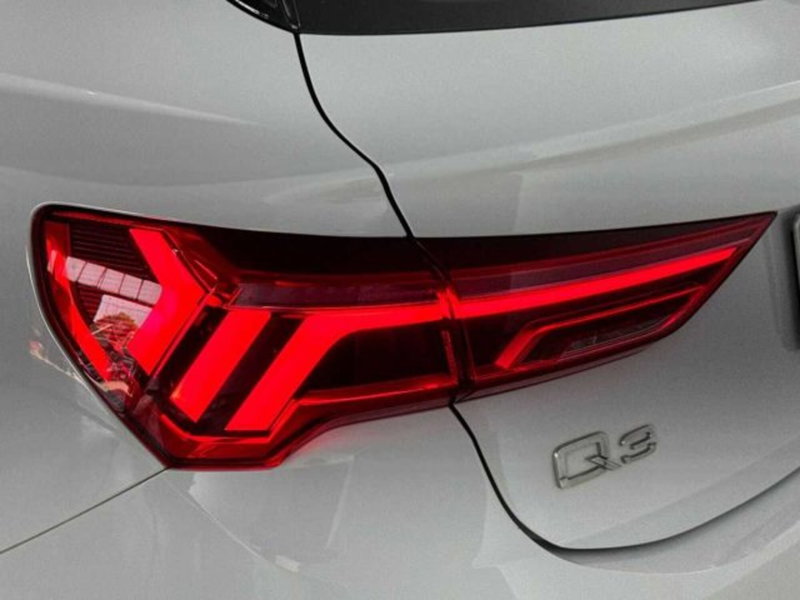 Audi Q3 Sportback usata a Bologna (8)