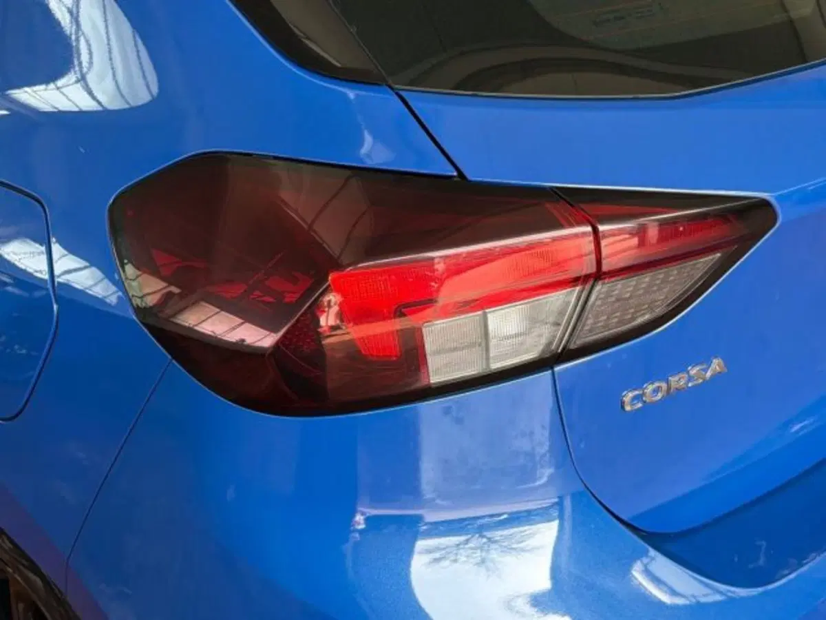 Opel Corsa usata a Bologna (8)