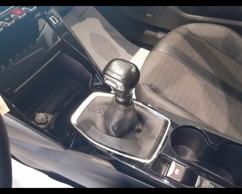 Peugeot 2008 usata a Bologna (13)
