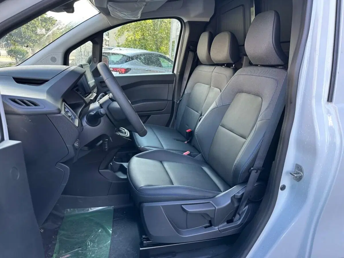 Nissan Townstar nuova a Sondrio (9)